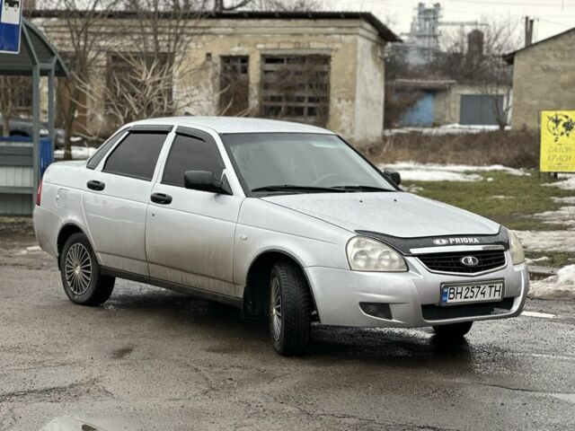 Серый ВАЗ 2170 Priora, объемом двигателя 1.6 л и пробегом 160 тыс. км за 2650 $, фото 1 на Automoto.ua