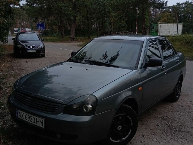 Сірий ВАЗ 2170 Priora, об'ємом двигуна 1.6 л та пробігом 194 тис. км за 2402 $, фото 1 на Automoto.ua