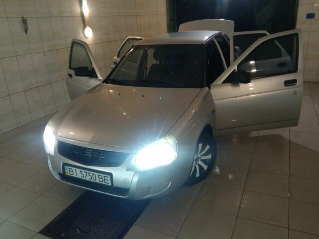 Серый ВАЗ 2170 Priora, объемом двигателя 0 л и пробегом 280 тыс. км за 3000 $, фото 1 на Automoto.ua