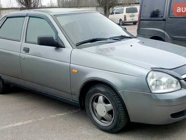 Сірий ВАЗ 2170 Priora, об'ємом двигуна 1.6 л та пробігом 194 тис. км за 3500 $, фото 1 на Automoto.ua