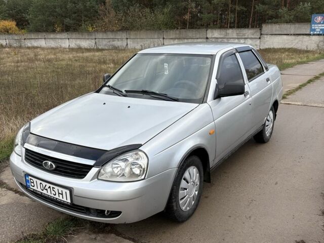 Серый ВАЗ 2170 Priora, объемом двигателя 1.6 л и пробегом 164 тыс. км за 2600 $, фото 1 на Automoto.ua