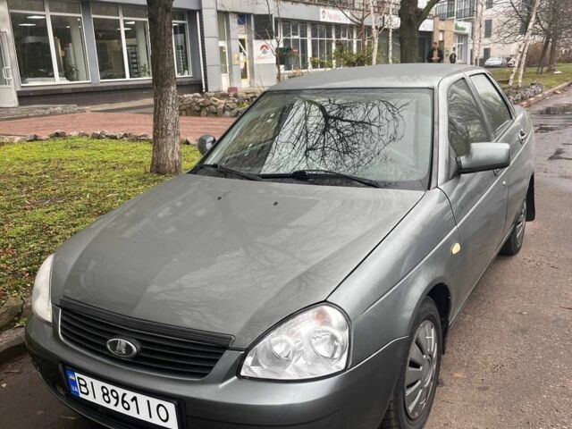 Серый ВАЗ 2170 Priora, объемом двигателя 1.6 л и пробегом 190 тыс. км за 2600 $, фото 1 на Automoto.ua