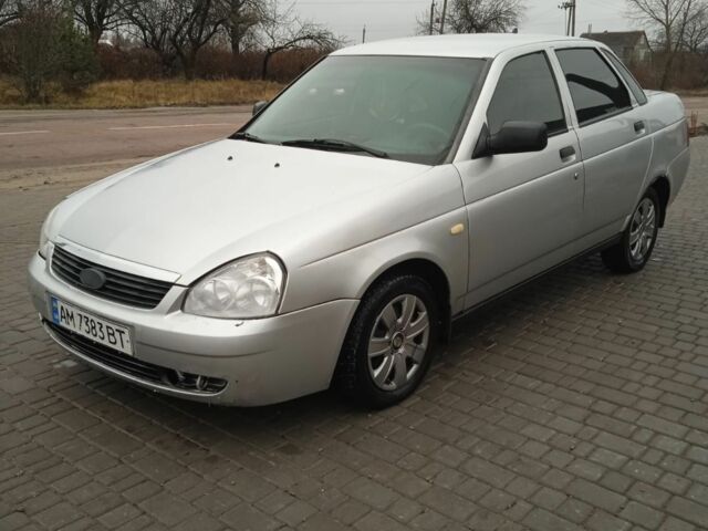 Серый ВАЗ 2170 Priora, объемом двигателя 1.6 л и пробегом 103 тыс. км за 2200 $, фото 1 на Automoto.ua