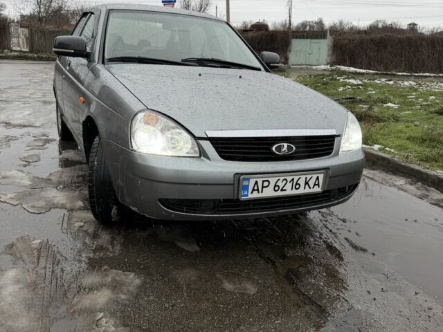 Серый ВАЗ 2170 Priora, объемом двигателя 1.6 л и пробегом 161 тыс. км за 2400 $, фото 1 на Automoto.ua