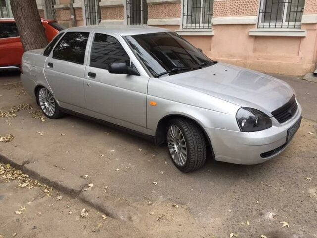 Сірий ВАЗ 2170 Priora, об'ємом двигуна 1.6 л та пробігом 89 тис. км за 2900 $, фото 1 на Automoto.ua