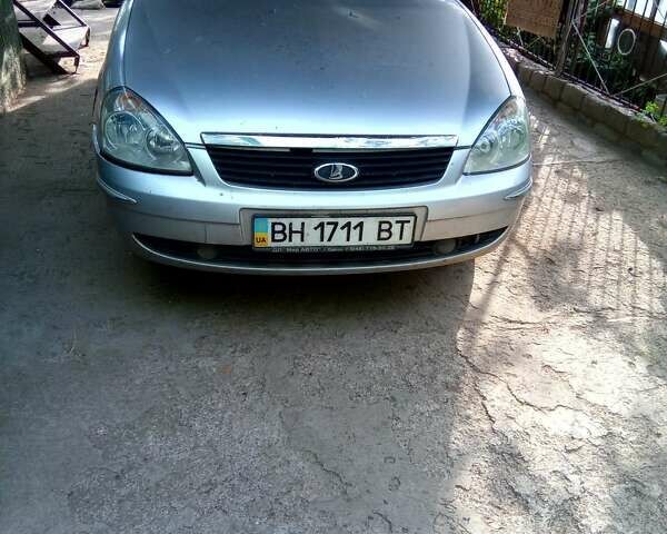 Сірий ВАЗ 2170 Priora, об'ємом двигуна 1.6 л та пробігом 180 тис. км за 2400 $, фото 1 на Automoto.ua