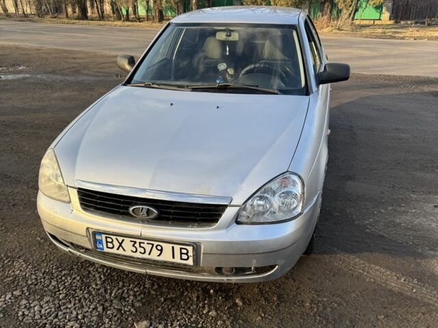 Сірий ВАЗ 2170 Priora, об'ємом двигуна 1.6 л та пробігом 150 тис. км за 1406 $, фото 1 на Automoto.ua