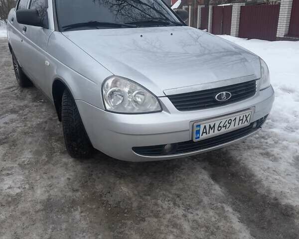 Серый ВАЗ 2170 Priora, объемом двигателя 1.6 л и пробегом 160 тыс. км за 2300 $, фото 1 на Automoto.ua