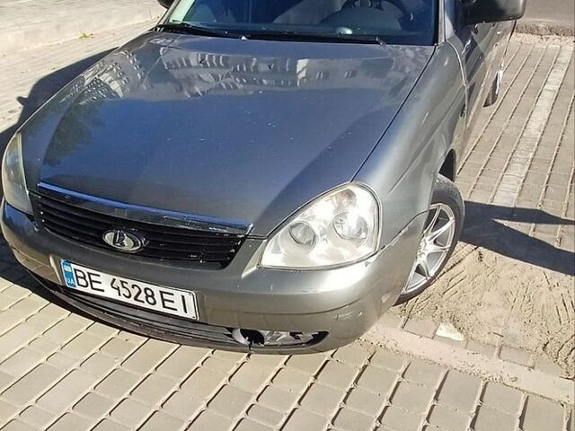 Сірий ВАЗ 2170 Priora, об'ємом двигуна 1.6 л та пробігом 250 тис. км за 1800 $, фото 1 на Automoto.ua