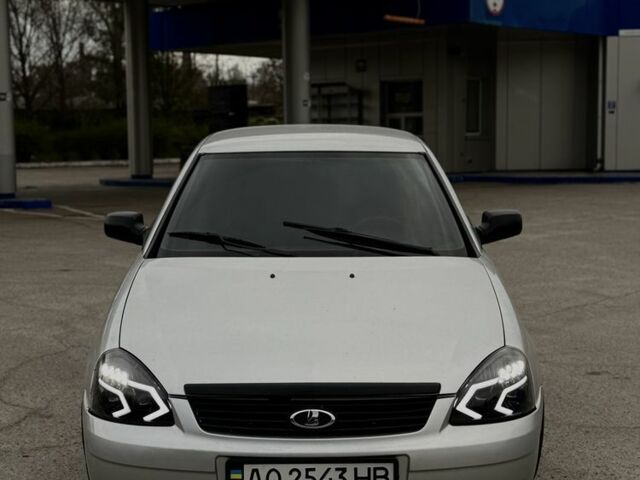 Сірий ВАЗ 2170 Priora, об'ємом двигуна 1.6 л та пробігом 170 тис. км за 2300 $, фото 1 на Automoto.ua