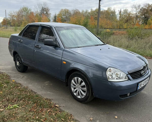 Серый ВАЗ 2170 Priora, объемом двигателя 1.6 л и пробегом 190 тыс. км за 1850 $, фото 1 на Automoto.ua