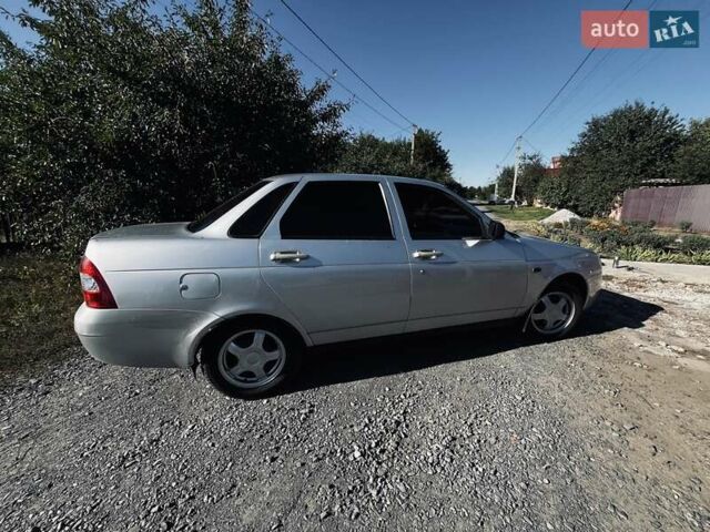 Сірий ВАЗ 2170 Priora, об'ємом двигуна 1.6 л та пробігом 180 тис. км за 3100 $, фото 1 на Automoto.ua
