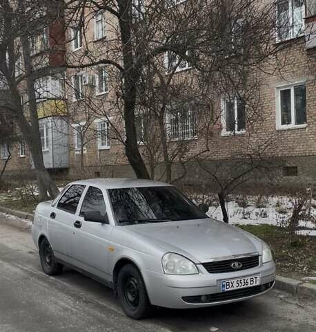 Сірий ВАЗ 2170 Priora, об'ємом двигуна 1.6 л та пробігом 192 тис. км за 2450 $, фото 1 на Automoto.ua