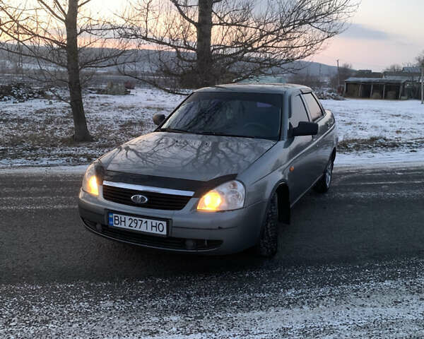 Сірий ВАЗ 2170 Priora, об'ємом двигуна 1.6 л та пробігом 160 тис. км за 2200 $, фото 1 на Automoto.ua