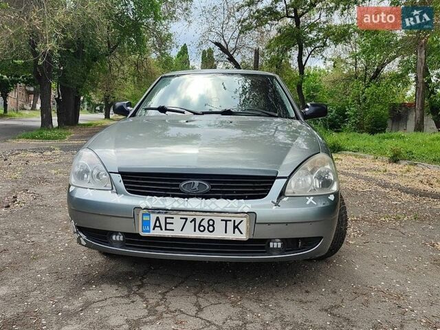 Серый ВАЗ 2170 Priora, объемом двигателя 1.6 л и пробегом 291 тыс. км за 2300 $, фото 1 на Automoto.ua