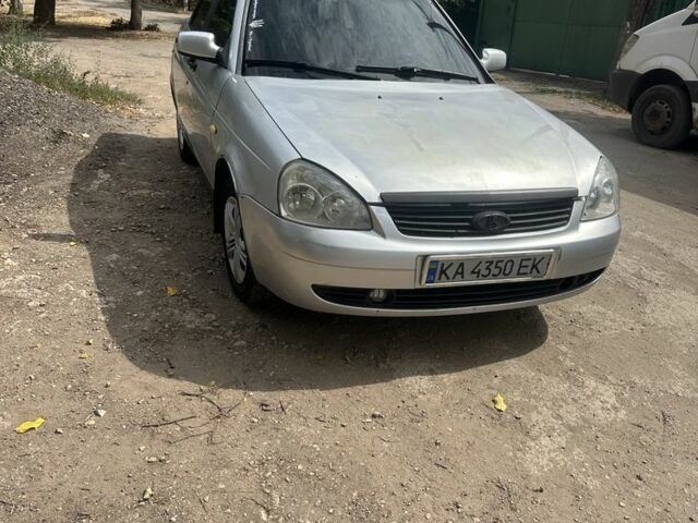 Сірий ВАЗ 2170 Priora, об'ємом двигуна 1.6 л та пробігом 200 тис. км за 1100 $, фото 1 на Automoto.ua