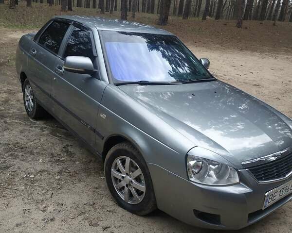 Сірий ВАЗ 2170 Priora, об'ємом двигуна 0 л та пробігом 160 тис. км за 4000 $, фото 1 на Automoto.ua