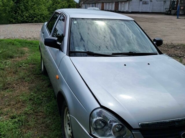 Сірий ВАЗ 2170 Priora, об'ємом двигуна 1.6 л та пробігом 122 тис. км за 3000 $, фото 1 на Automoto.ua