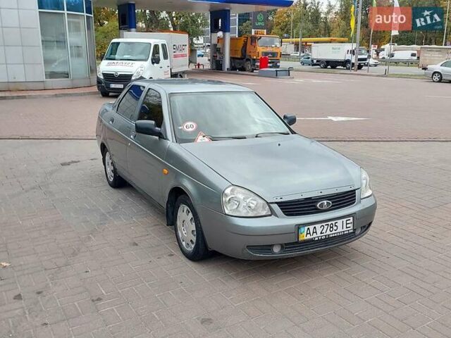 Сірий ВАЗ 2170 Priora, об'ємом двигуна 1.6 л та пробігом 113 тис. км за 1900 $, фото 1 на Automoto.ua