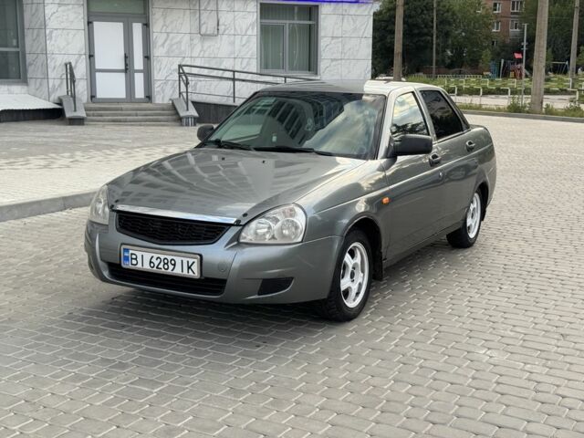 Серый ВАЗ 2170 Priora, объемом двигателя 1.6 л и пробегом 188 тыс. км за 2200 $, фото 1 на Automoto.ua