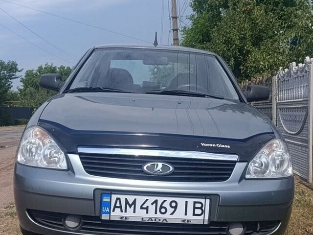 Сірий ВАЗ 2170 Priora, об'ємом двигуна 1.6 л та пробігом 200 тис. км за 2850 $, фото 1 на Automoto.ua
