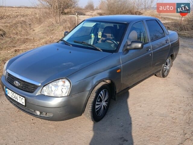 Серый ВАЗ 2170 Priora, объемом двигателя 1.6 л и пробегом 118 тыс. км за 2400 $, фото 1 на Automoto.ua
