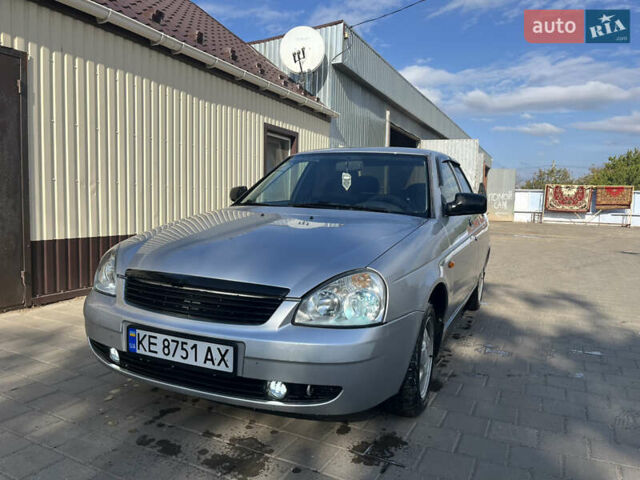 Сірий ВАЗ 2170 Priora, об'ємом двигуна 1.6 л та пробігом 199 тис. км за 2900 $, фото 1 на Automoto.ua