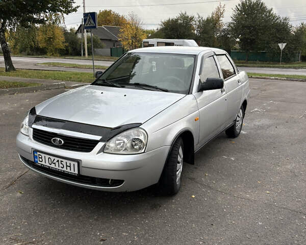 Серый ВАЗ 2170 Priora, объемом двигателя 1.6 л и пробегом 164 тыс. км за 2600 $, фото 1 на Automoto.ua