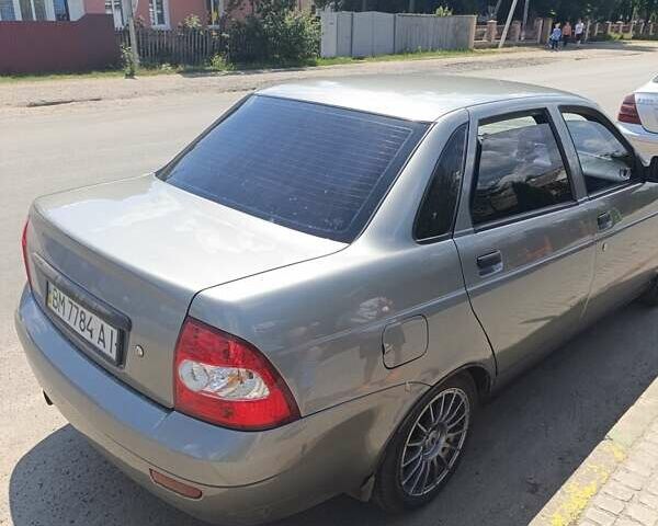 Серый ВАЗ 2170 Priora, объемом двигателя 1.6 л и пробегом 181 тыс. км за 3000 $, фото 1 на Automoto.ua