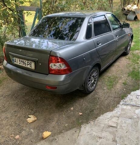 Сірий ВАЗ 2170 Priora, об'ємом двигуна 1.6 л та пробігом 240 тис. км за 1800 $, фото 1 на Automoto.ua