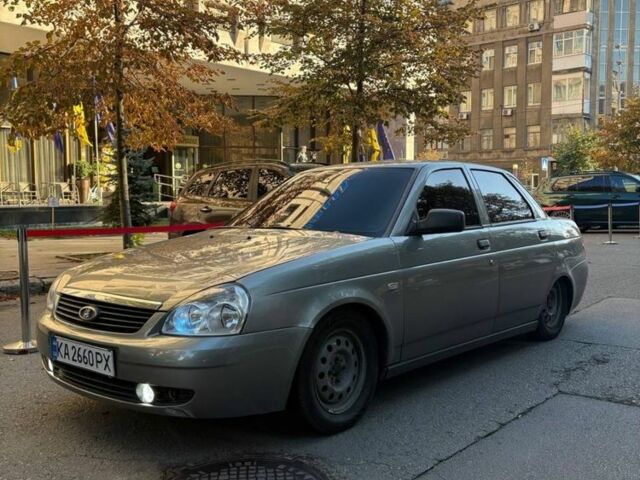 Серый ВАЗ 2170 Priora, объемом двигателя 1.6 л и пробегом 98 тыс. км за 2497 $, фото 1 на Automoto.ua