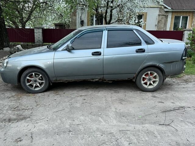 Сірий ВАЗ 2170 Priora, об'ємом двигуна 1.6 л та пробігом 3 тис. км за 1026 $, фото 1 на Automoto.ua