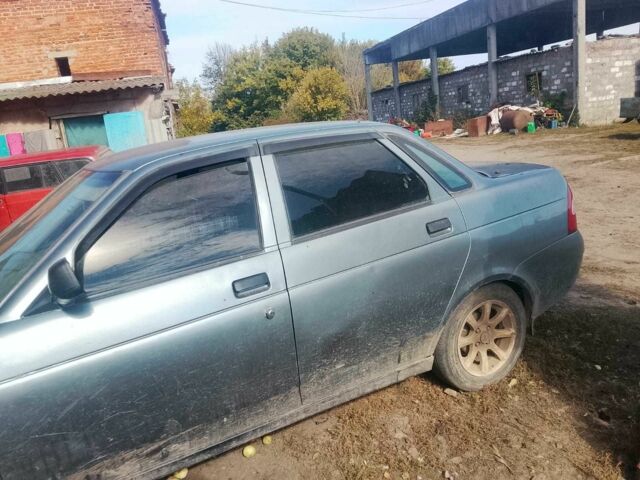 Сірий ВАЗ 2170 Priora, об'ємом двигуна 1.6 л та пробігом 354 тис. км за 600 $, фото 1 на Automoto.ua
