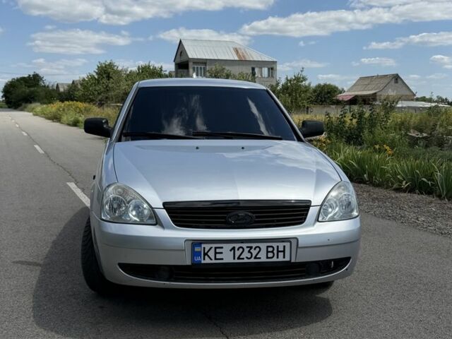 Сірий ВАЗ 2170 Priora, об'ємом двигуна 0 л та пробігом 143 тис. км за 3200 $, фото 1 на Automoto.ua