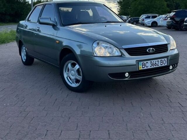 Серый ВАЗ 2170 Priora, объемом двигателя 1.6 л и пробегом 125 тыс. км за 2700 $, фото 1 на Automoto.ua