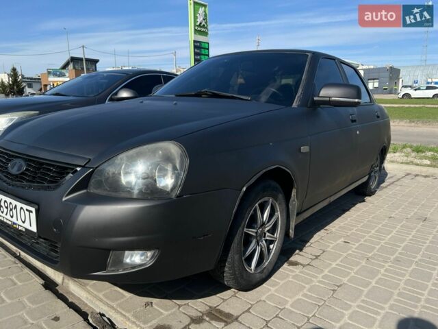 Сірий ВАЗ 2170 Priora, об'ємом двигуна 1.6 л та пробігом 190 тис. км за 2400 $, фото 1 на Automoto.ua
