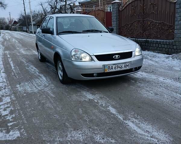 Серый ВАЗ 2170 Priora, объемом двигателя 1.6 л и пробегом 130 тыс. км за 2500 $, фото 1 на Automoto.ua