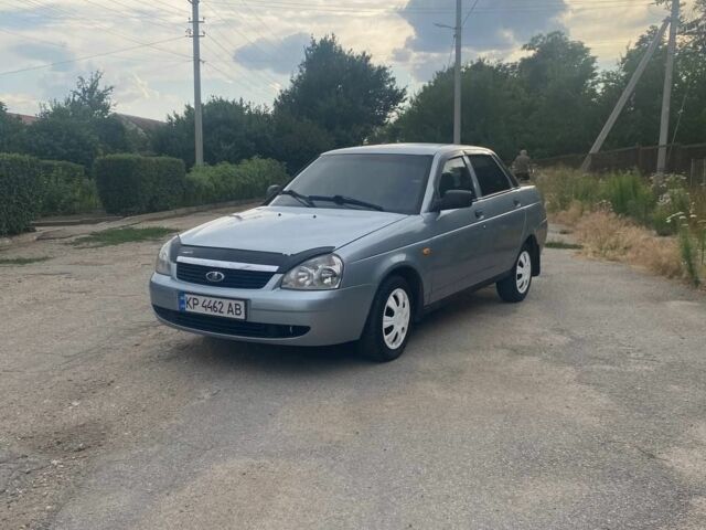 Сірий ВАЗ 2170 Priora, об'ємом двигуна 1.6 л та пробігом 400 тис. км за 2750 $, фото 1 на Automoto.ua