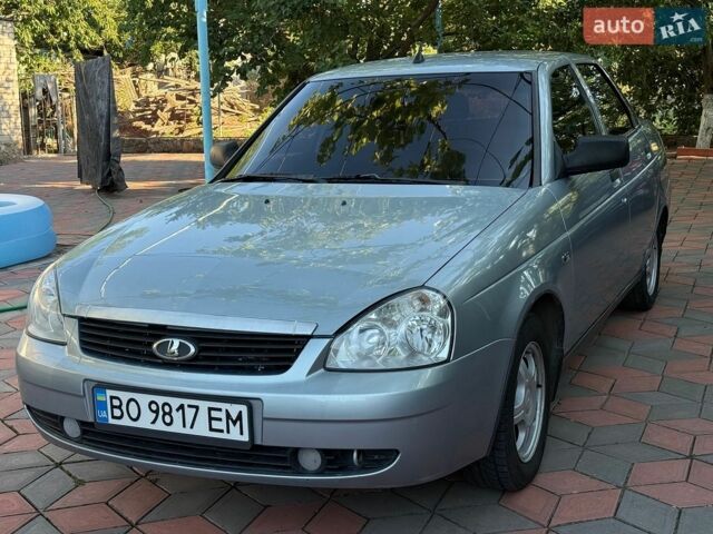 Серый ВАЗ 2170 Priora, объемом двигателя 1.6 л и пробегом 132 тыс. км за 2800 $, фото 1 на Automoto.ua