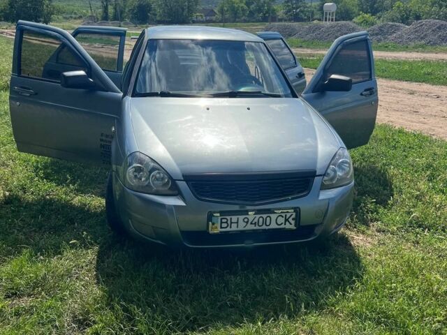 Серый ВАЗ 2170 Priora, объемом двигателя 1.6 л и пробегом 145 тыс. км за 2906 $, фото 1 на Automoto.ua