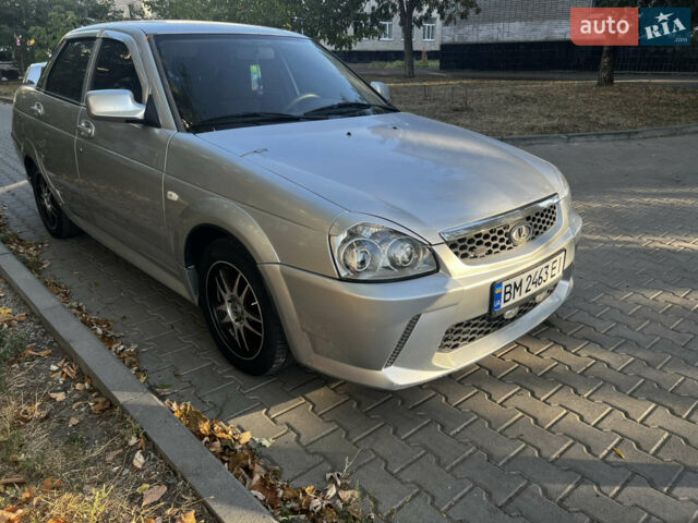 Серый ВАЗ 2170 Priora, объемом двигателя 1.6 л и пробегом 160 тыс. км за 4000 $, фото 1 на Automoto.ua