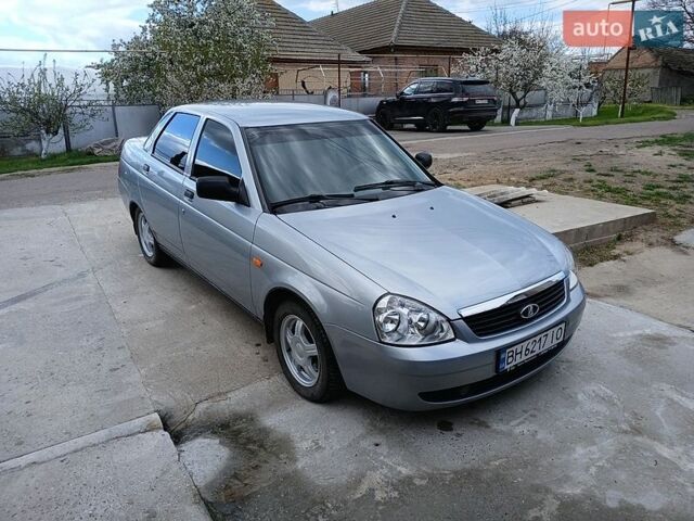 Серый ВАЗ 2170 Priora, объемом двигателя 1.6 л и пробегом 45 тыс. км за 4000 $, фото 1 на Automoto.ua