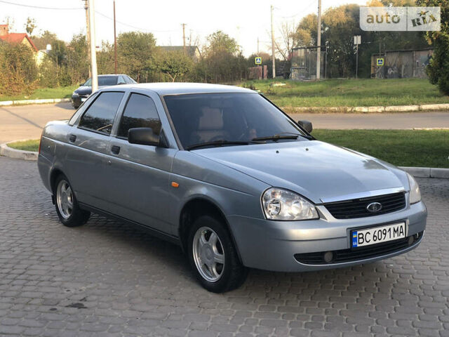 Сірий ВАЗ 2170 Priora, об'ємом двигуна 1.6 л та пробігом 58 тис. км за 3750 $, фото 1 на Automoto.ua