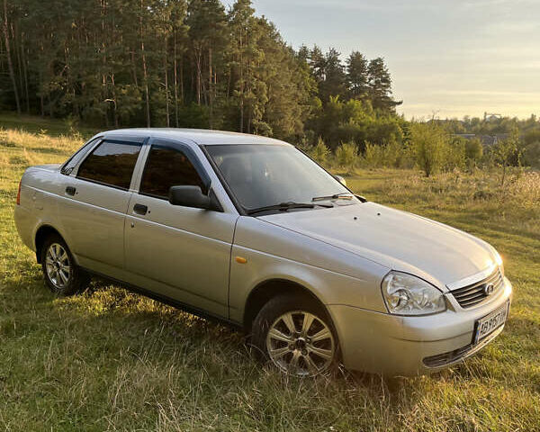 Сірий ВАЗ 2170 Priora, об'ємом двигуна 1.6 л та пробігом 163 тис. км за 3450 $, фото 1 на Automoto.ua