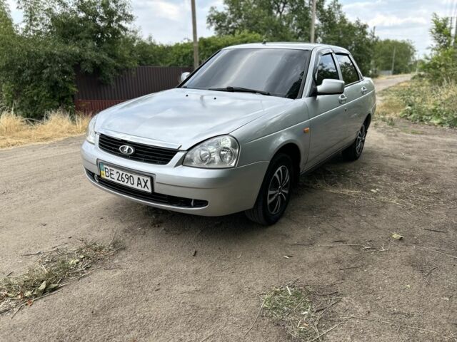 Сірий ВАЗ 2170 Priora, об'ємом двигуна 1.6 л та пробігом 151 тис. км за 2500 $, фото 1 на Automoto.ua