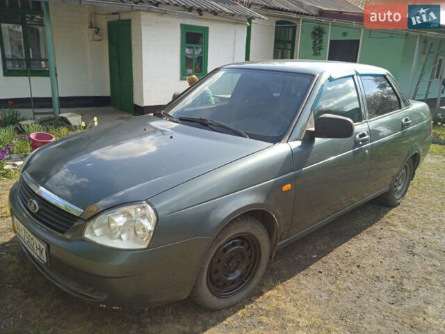 Сірий ВАЗ 2170 Priora, об'ємом двигуна 1.6 л та пробігом 178 тис. км за 3000 $, фото 1 на Automoto.ua