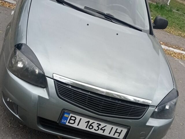 Серый ВАЗ 2170 Priora, объемом двигателя 1.6 л и пробегом 200 тыс. км за 1748 $, фото 1 на Automoto.ua