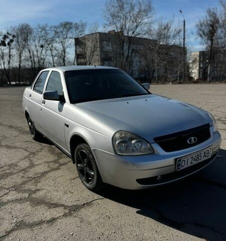 Сірий ВАЗ 2170 Priora, об'ємом двигуна 1.6 л та пробігом 565 тис. км за 2300 $, фото 1 на Automoto.ua