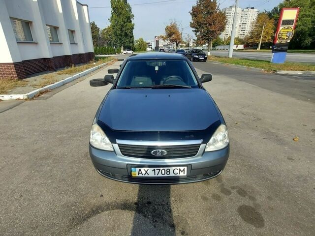 Сірий ВАЗ 2170 Priora, об'ємом двигуна 1.6 л та пробігом 156 тис. км за 2500 $, фото 1 на Automoto.ua