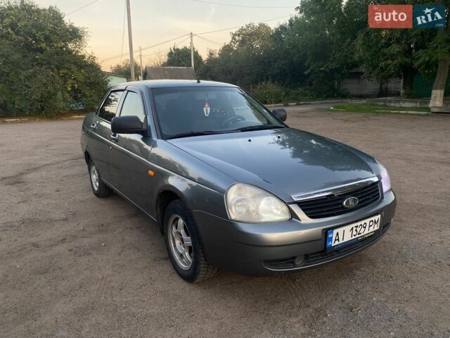 Сірий ВАЗ 2170 Priora, об'ємом двигуна 1.6 л та пробігом 150 тис. км за 2999 $, фото 1 на Automoto.ua